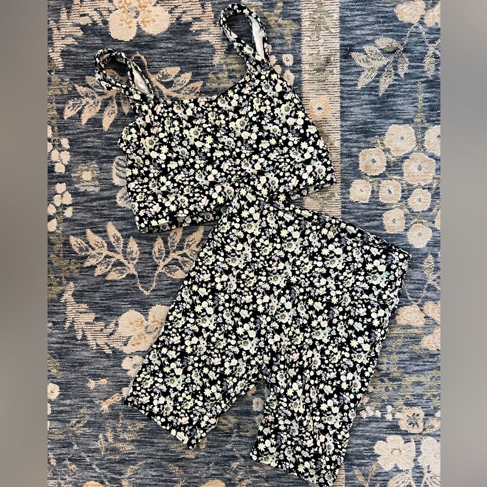 Loft Floral Set